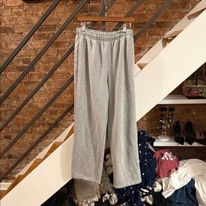 ALO Yoga Heather Gray Sweatpants